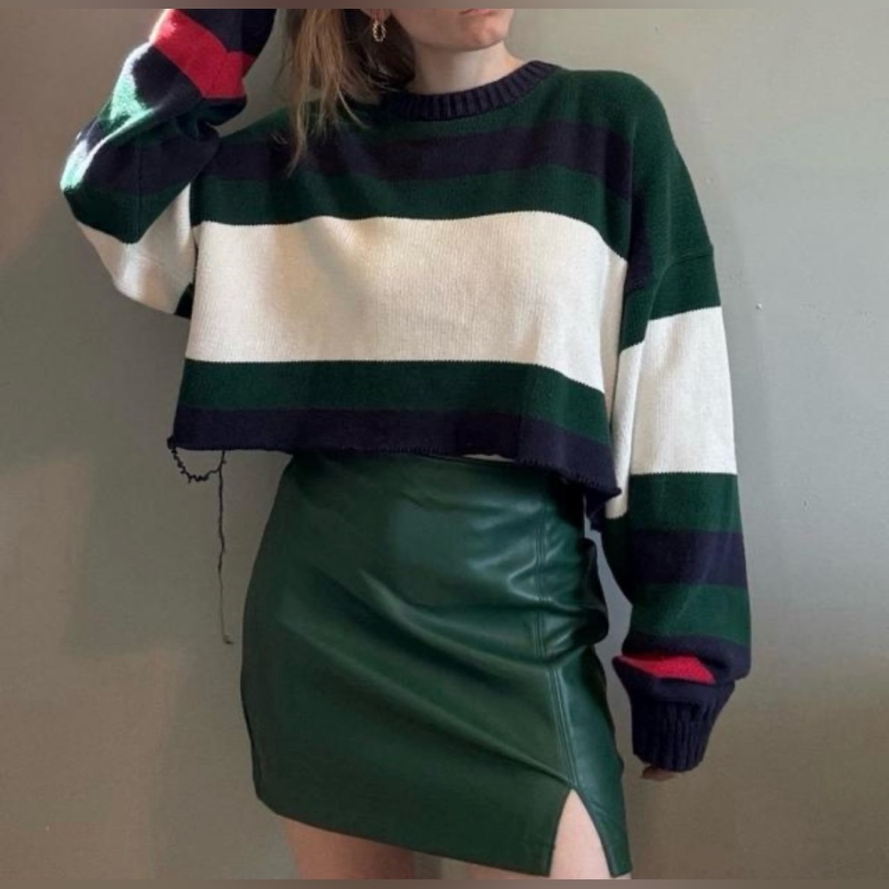 HOLLISTER Hunter/Forest Green Ultra High-Rise Vegan Leather Mini Skirt - X-Small
